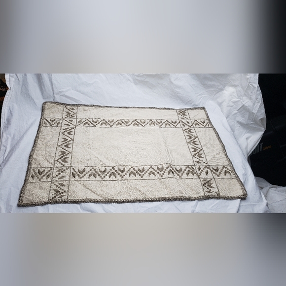 Embroidered Table Dresser Scarf - Picture 2 of 3